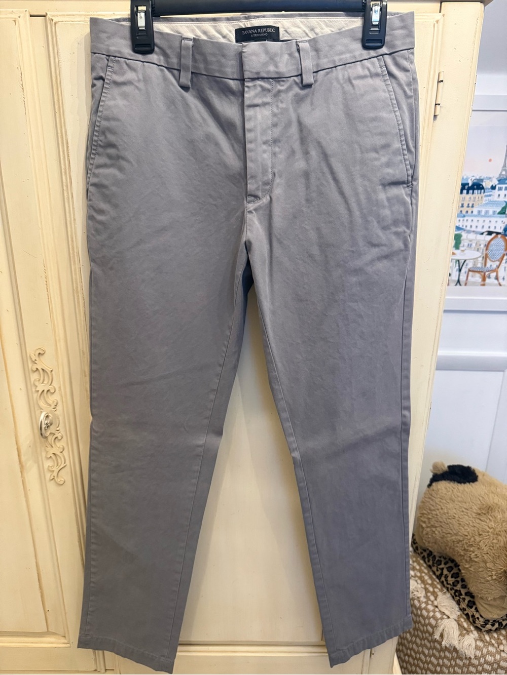 Banana Republic Aiden Chino Pants in Light Gray